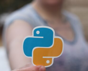 Attention au piège Python : Arguments par défaut mutables (Python gotcha)